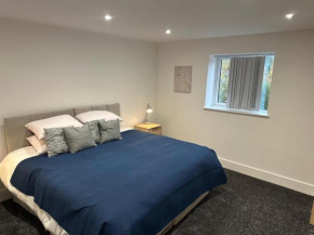 Comfy 2-Bed Near Nottingham & Derby, Free Parking!
